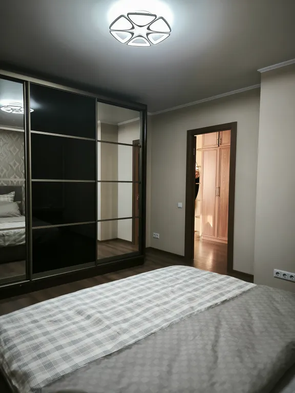 Квартира Квартира Крупная евродвушка в спальном районе — Барнаул