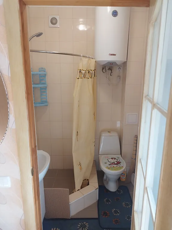 Дом возле набережной