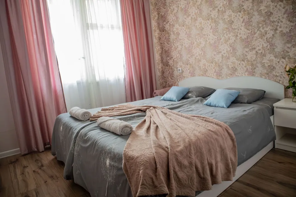 4-комнатная Квартира