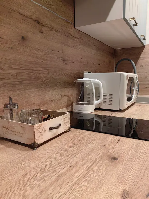 Комфopтнaя студия на 25 этаже