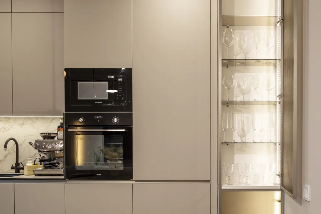 Дизайнерские апартаменты Атмосфера с уютным балконом