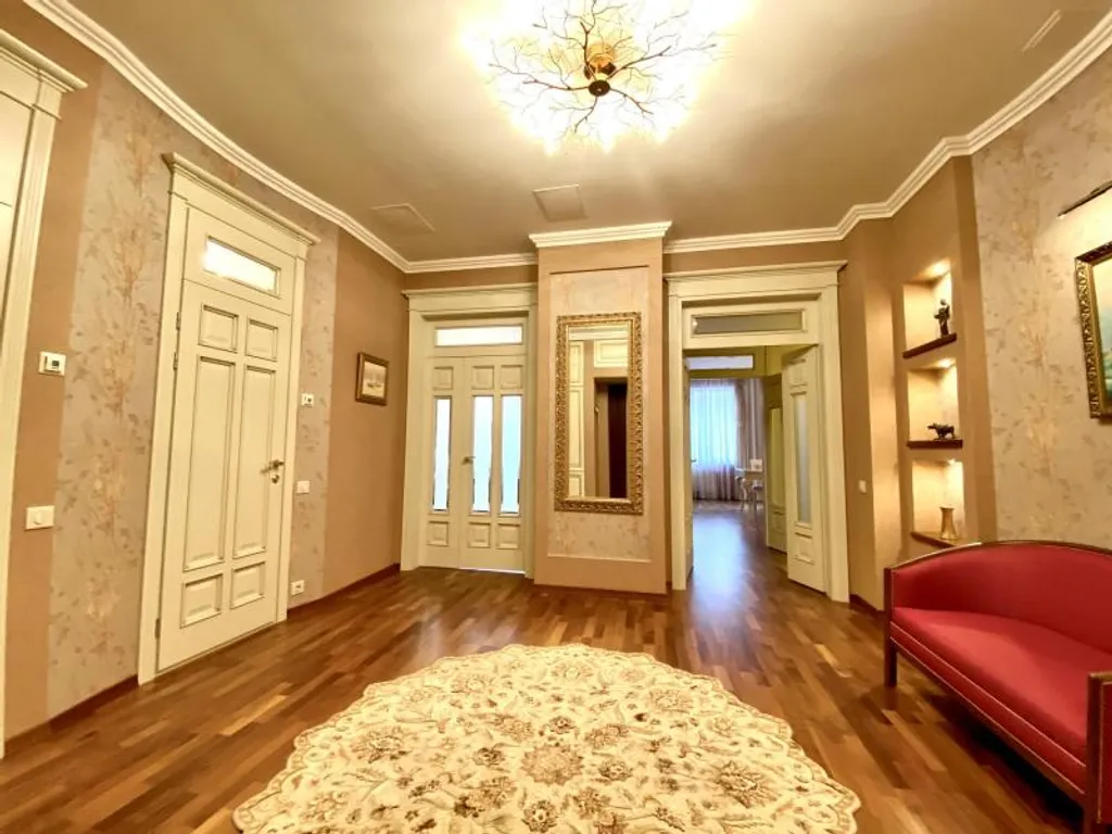 Роскошная квартира Классика у моря с видом на парк