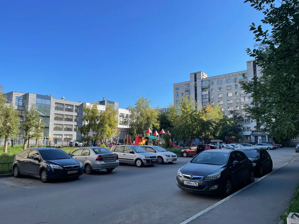Квартира 2-комнатная Квартира — Екатеринбург