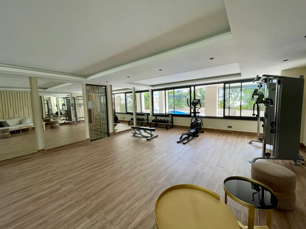 Luxury Flat 300m to the Beach