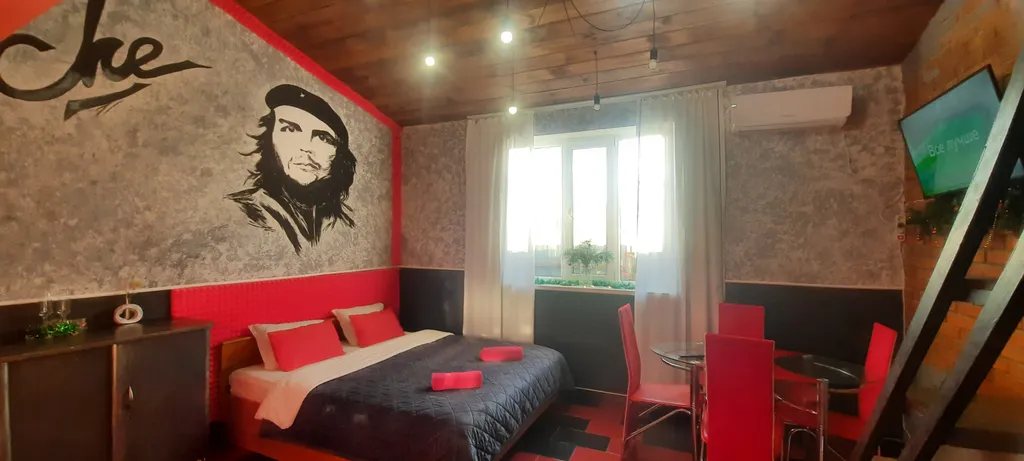 Квартира Двухуровневая квартира-студия в центре — Кореновск