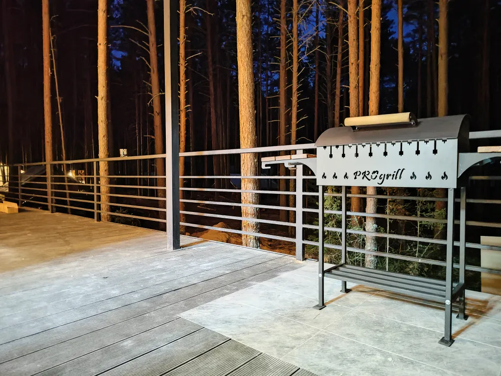 Коттедж Уютный большой дизайнерский дом в лесу Селигера на берегу озера Волго — Турбаза Чайка