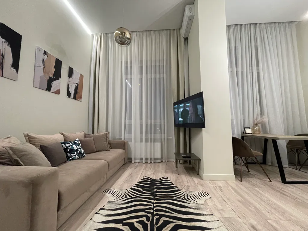 Квартира-пентхаус с высокими потолками