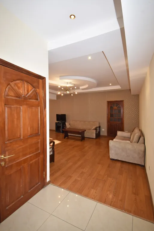 Трехкомнатная квартира в центре