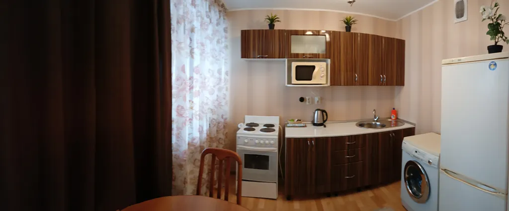 Комфортная однокомнатнатная в центре с потрясающим видом на Каму