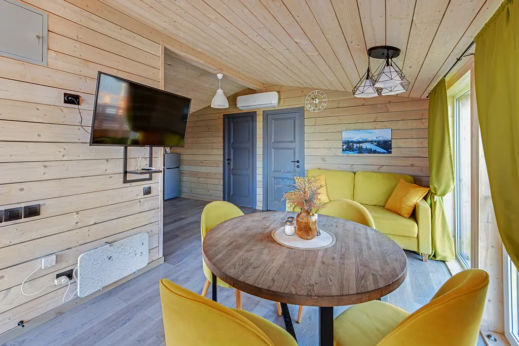 Экодом « На Склоне» ( N 1)