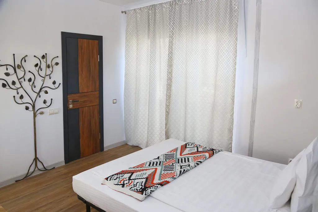 Апартамент у озера