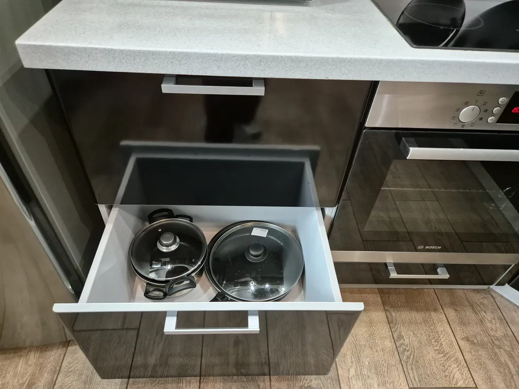 Комфортная квартира с хорошим ремонтом в Ивантеевке в новостройке