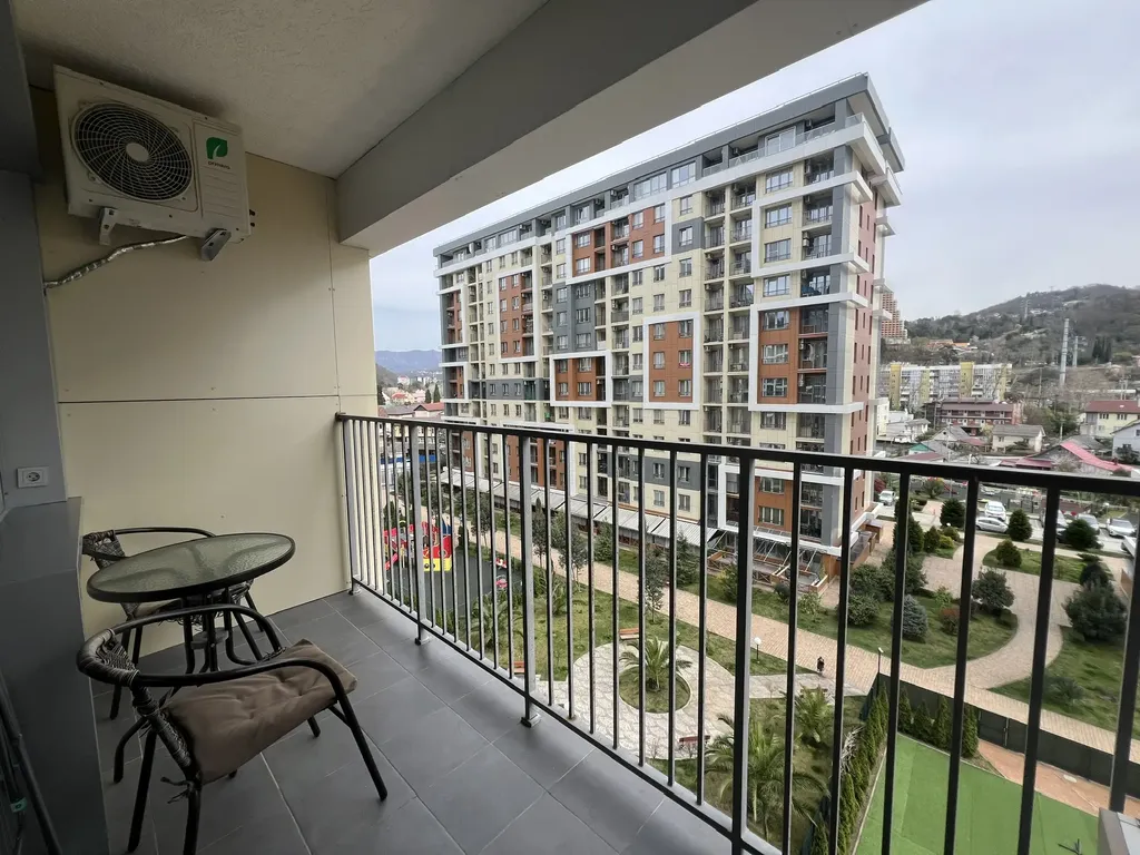 Апартамент с видом на море и горы