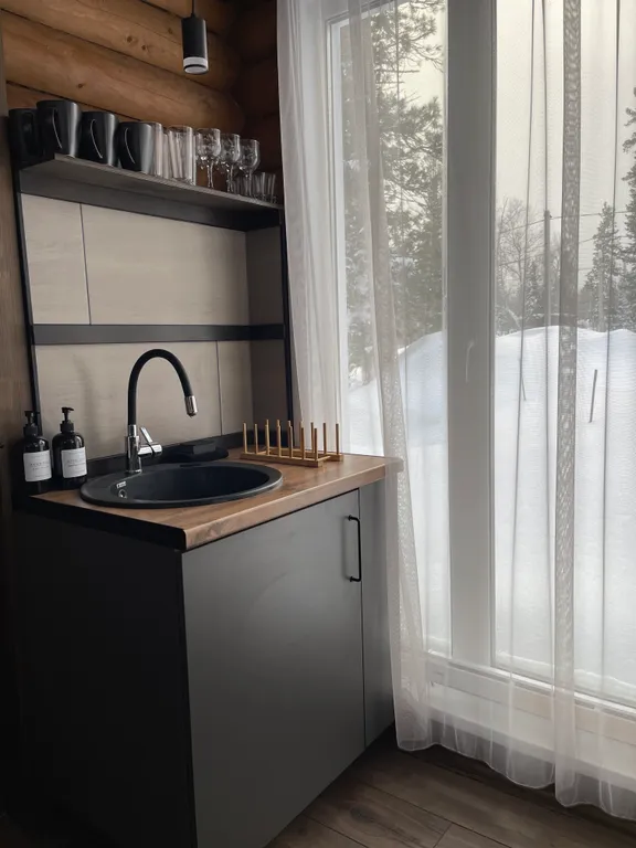 Комфортабельный дом из бревна с 2мя спальнями