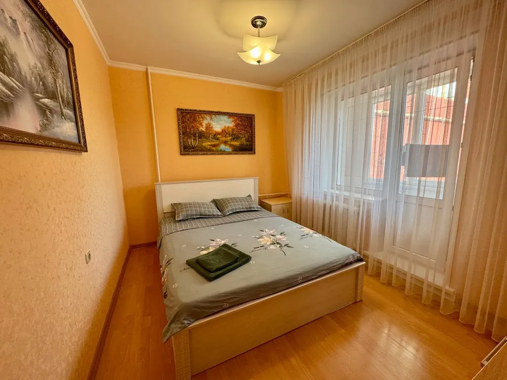 Двухкомнатная в центре