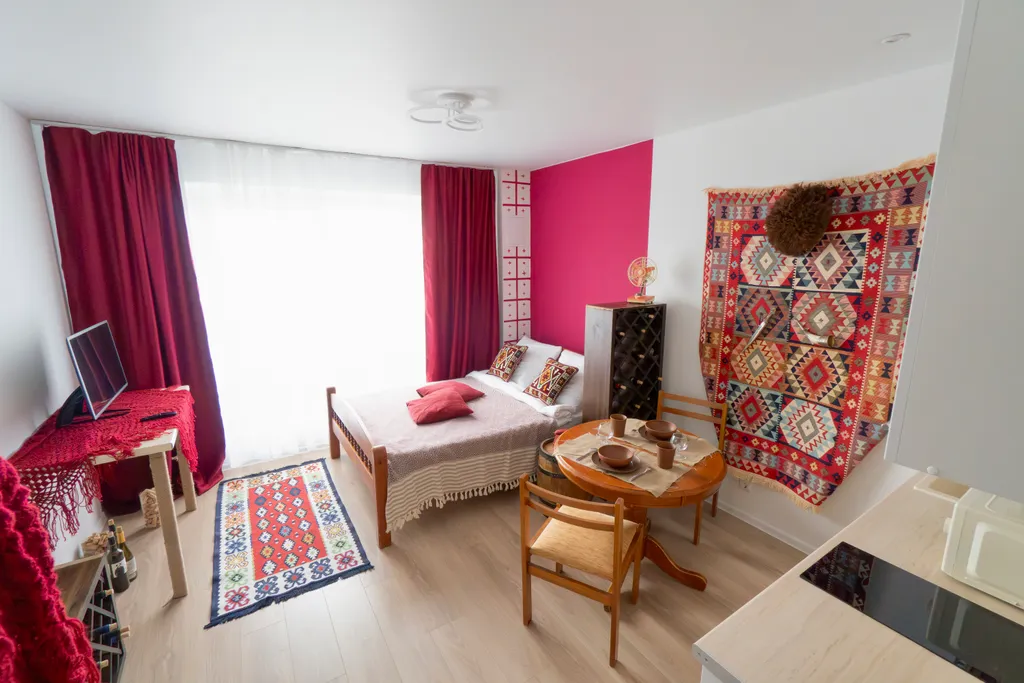 Лот «Грузия» от студии MonoPlace