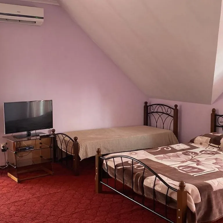 4-комнатный Дом