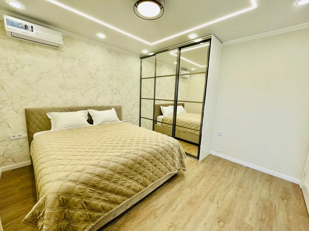 Luxury Apartment in Fruit