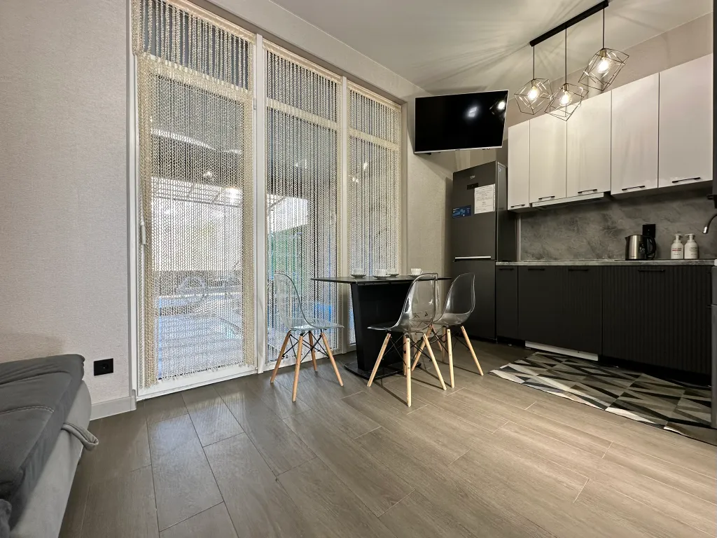 Домик у реки