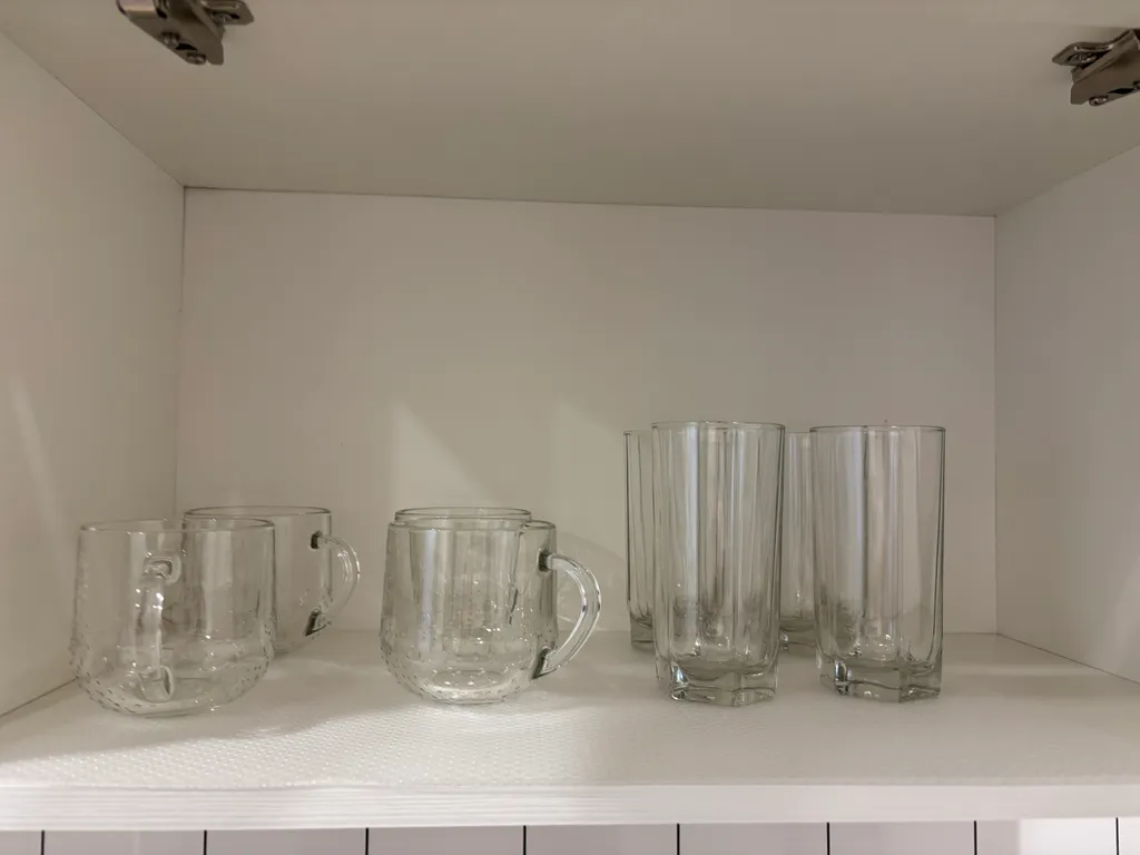 Уютная однотонная квартира