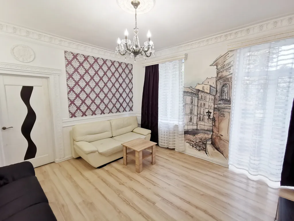 Квартира находится в самом центре города