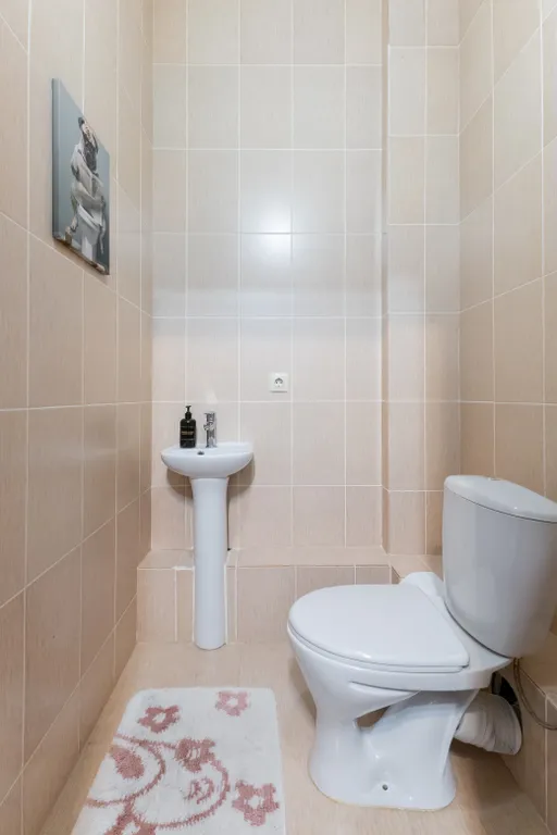 Однокомнатная квартира возле ЭКСПО