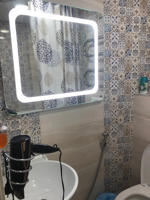 Трёхкомнатная с евро ремонтом