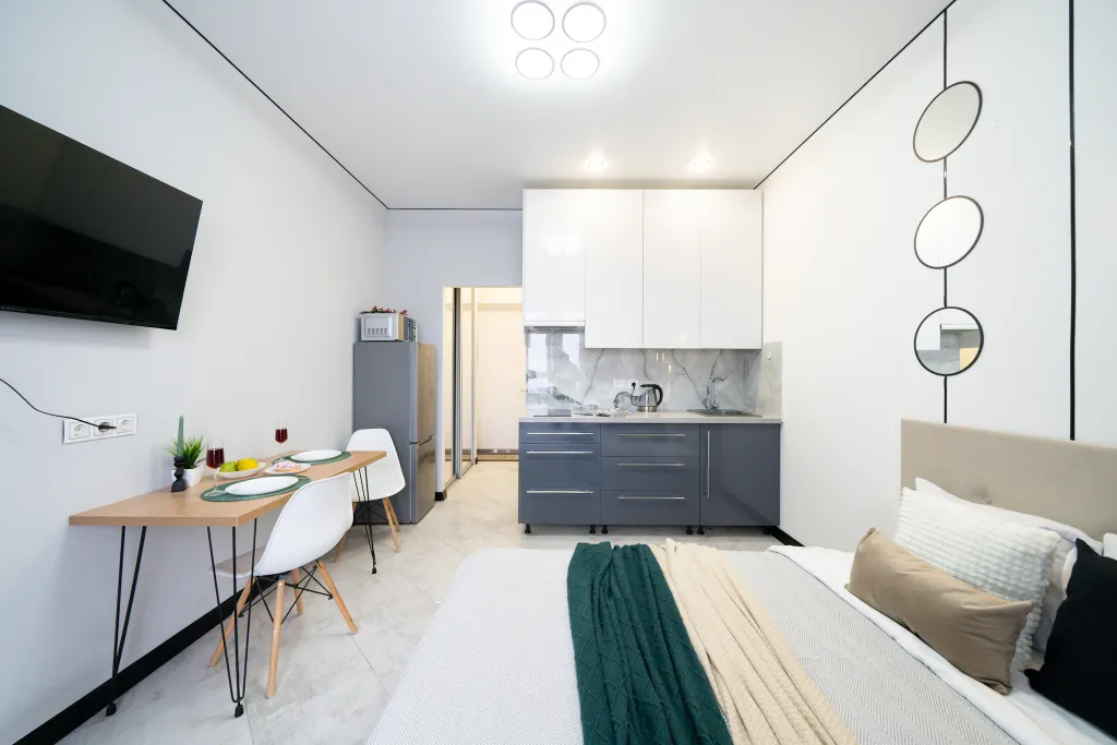 Студия на метро Прокшино