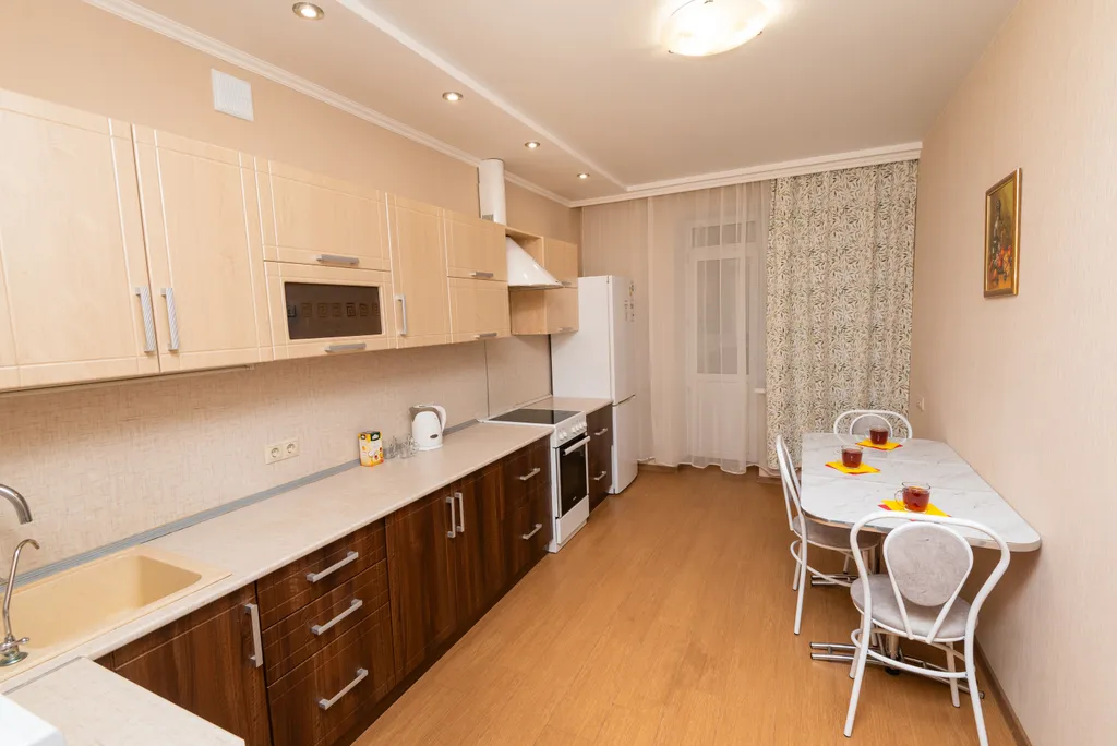 Просторная однокомнатная квартира в центре в современном элитном доме