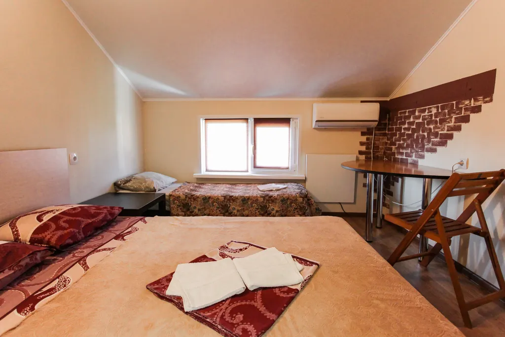 Квартира комната на 3-х человек — Анапа