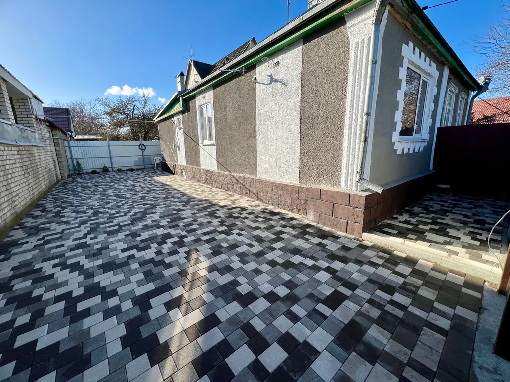 Уютный домик в центре города