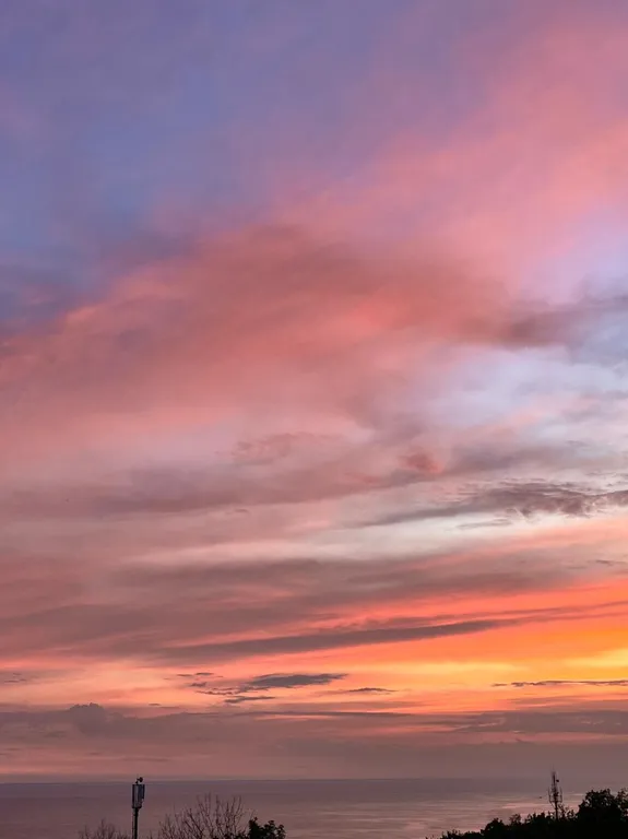 Комната с видом на море