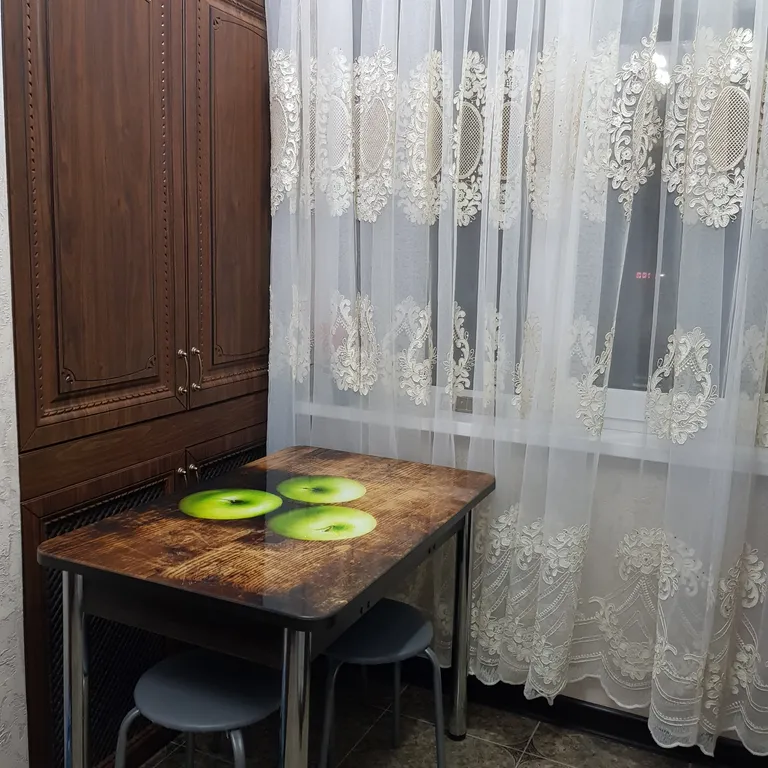 Уютная комната рядом с морем