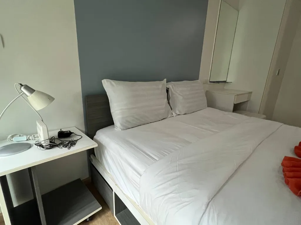 Ката Студия  после ремонта с отличным видом на сад в Ozone