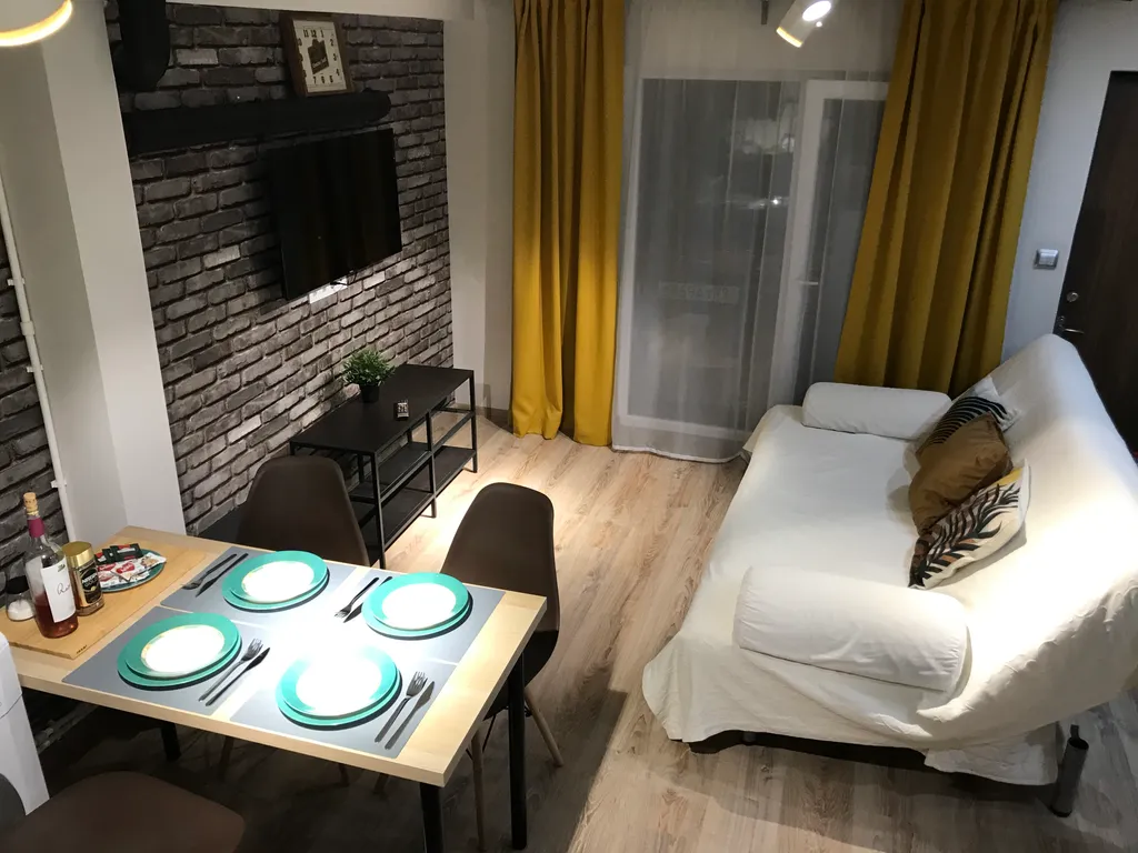 Лофт-апартаменты на набережной