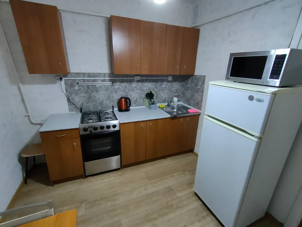 Двухкoмнaтнaя кваpтиpa в центре Сaмаpы