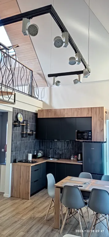 Уютный новый дом недалеко от центра