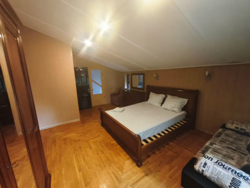 Коттедж Просторный дом в Кисловодске у нарзанного источника — Кисловодск