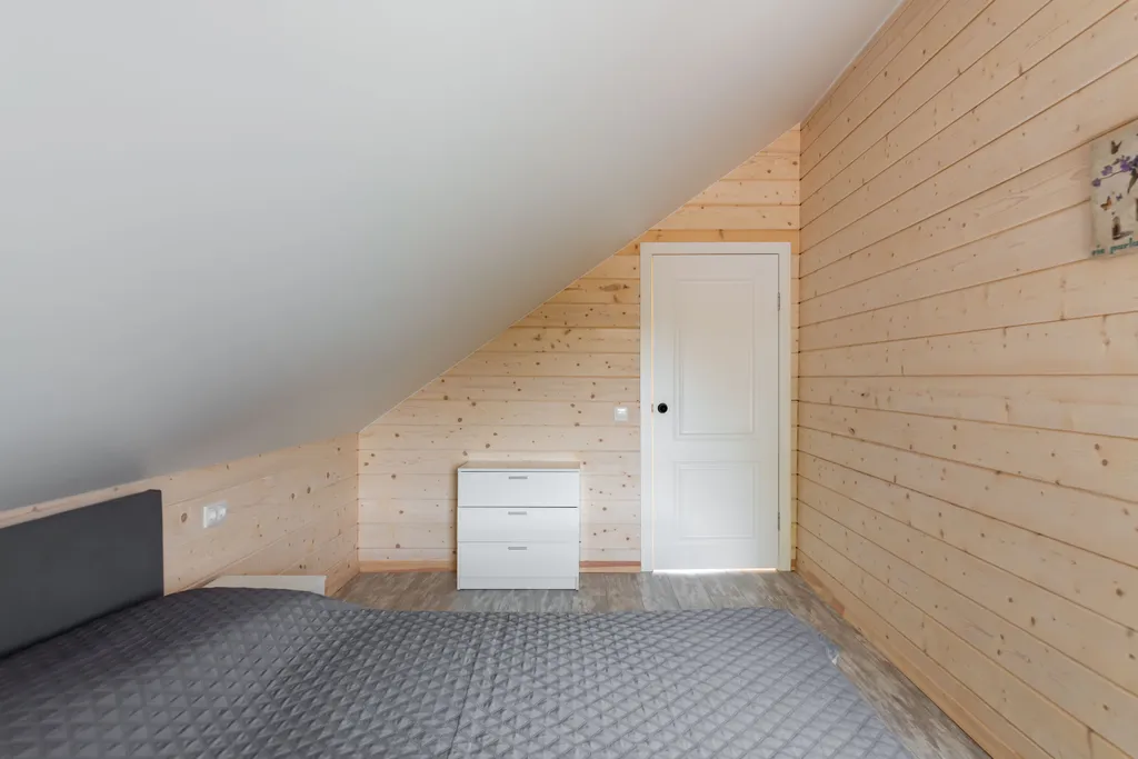 Коттедж с прямым видом на озеро