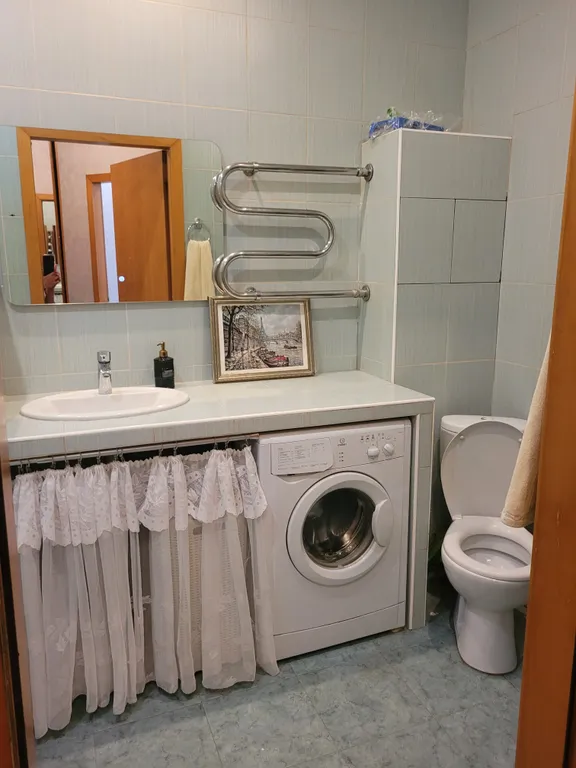 Просторная однушка на МКАД в 5 минутах на авто до Крокус, с 6 спальными местами