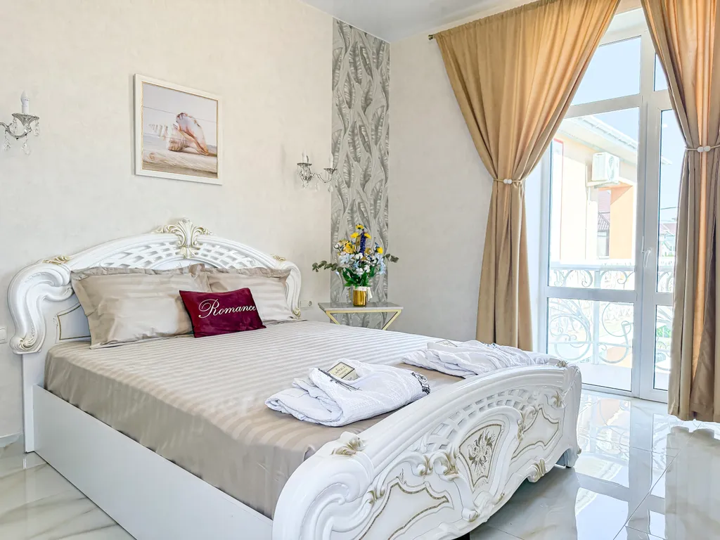 Котеджный дом при отеле Семья