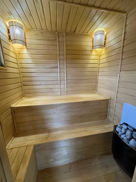 Коттедж Уютный домик барн хаус с сауной — Горный Щит