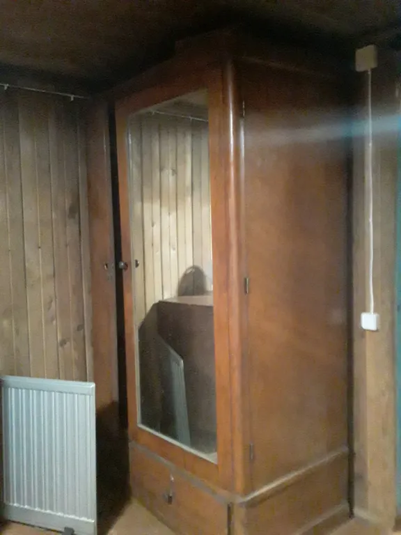 Дом на берегу Волги в красивом тихом и уединенном месте