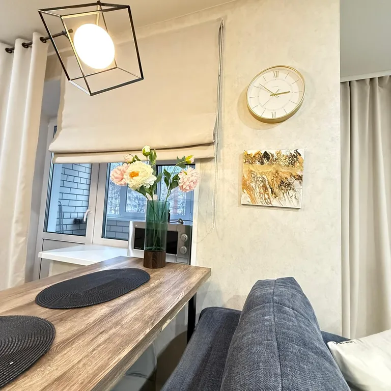 Уютнaя, солнечная квaртира в новoм домe, рядом с ФОК