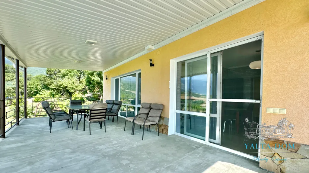 Дом в тихом и прекрасном месте Лавровое