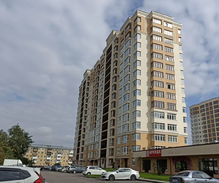Квартира Квартира Уютная студия в центре рядом с парком ангелов и большой парковкой — Кемерово