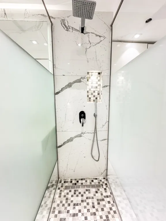 Стильная трёхкомнатная квартира