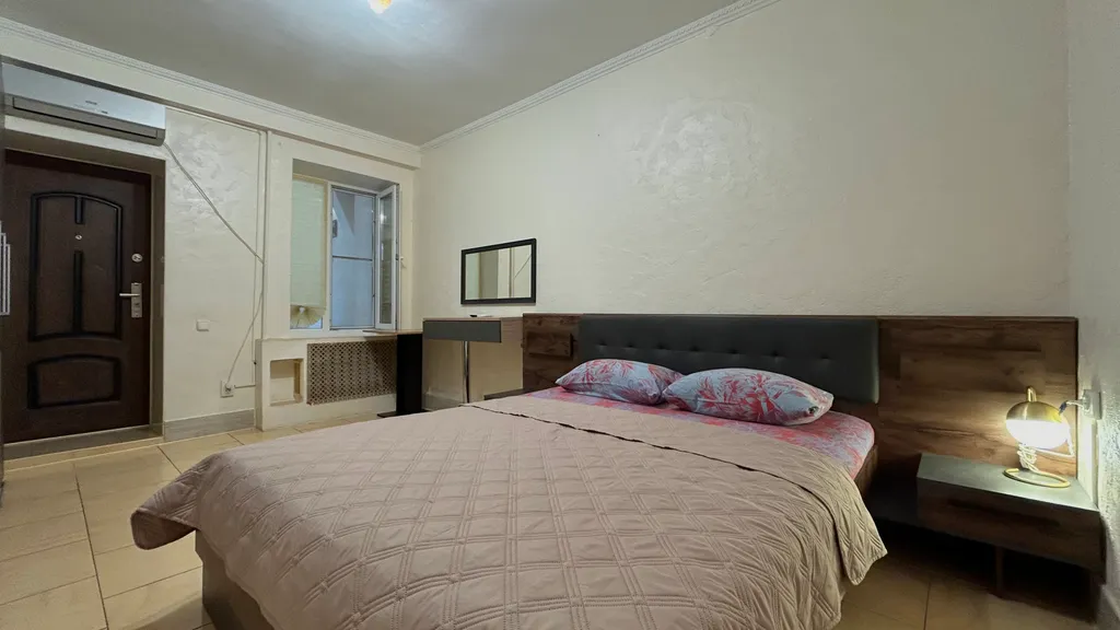 Квартира Семейный номер с кухней — аренда посуточно в Алушта