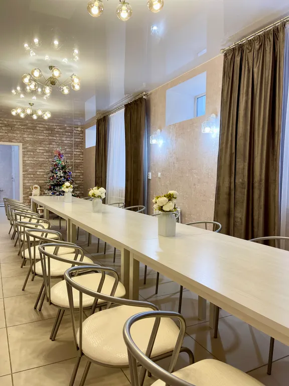 Дом с баней и беседкой на реке