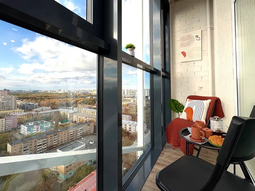 Стильная видовая студия в центре